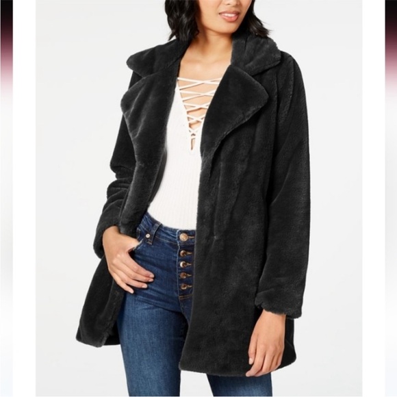 ❤️ Coffee Shop Juniors Faux Fur Walker Coat NWOT!!! - Picture 2 of 3